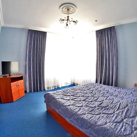 Afina Hotel ニーコポリ エクステリア 写真