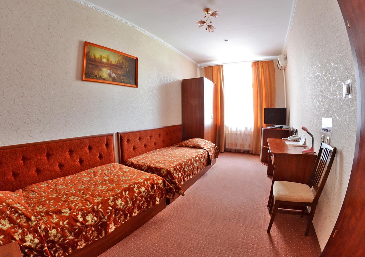 Afina Hotel ニーコポリ エクステリア 写真